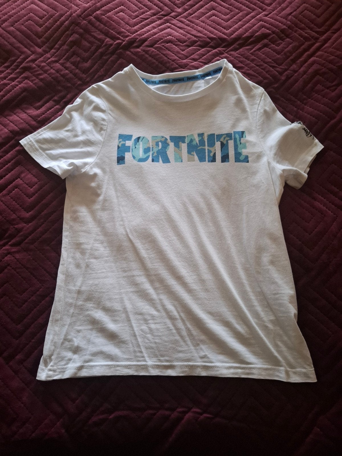 Fortnite shirtje maat 134/140, Kinderen en Baby's, Kinderkleding | Maat 134, Jongen of Meisje, Zo goed als nieuw, Shirt of Longsleeve
