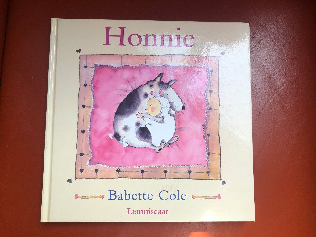 Honnie - Babette Cole, Ophalen of Verzenden, Zo goed als nieuw, Babette Cole, Fictie algemeen