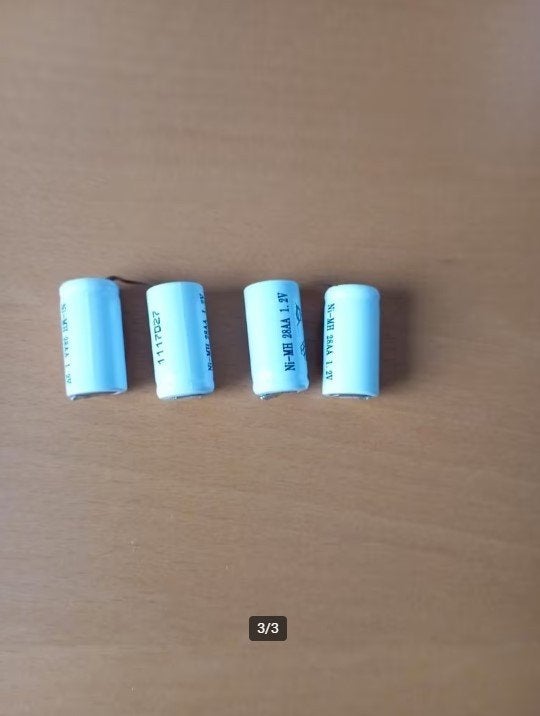 4 nieuwe Ni-mH 28 aa oplaadbare batterijen., Ophalen of Verzenden, Nieuw, Oplaadbaar