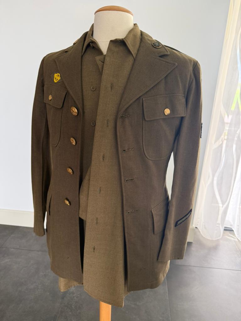 Amerikaanse class A jacket met bijhorende blouse, US, Verzamelen, Militaria | Tweede Wereldoorlog, Ophalen of Verzenden, Luchtmacht