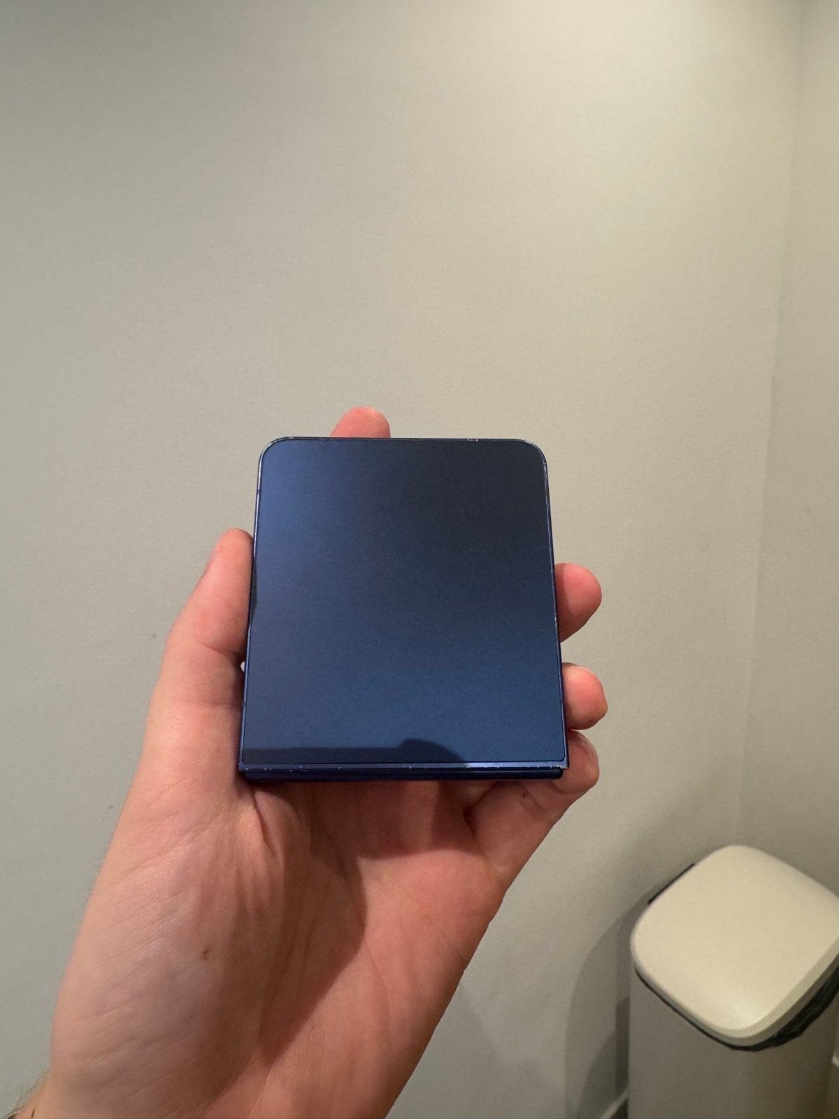 Foto 4 van Samsung Galaxy Z Flip 7 (Blue Shadow) & Galaxy Watch 8