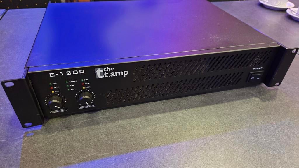 The t.amp E-1200 Eindversterker, Overige systemen, Zo goed als nieuw, 120 watt of meer, Ophalen