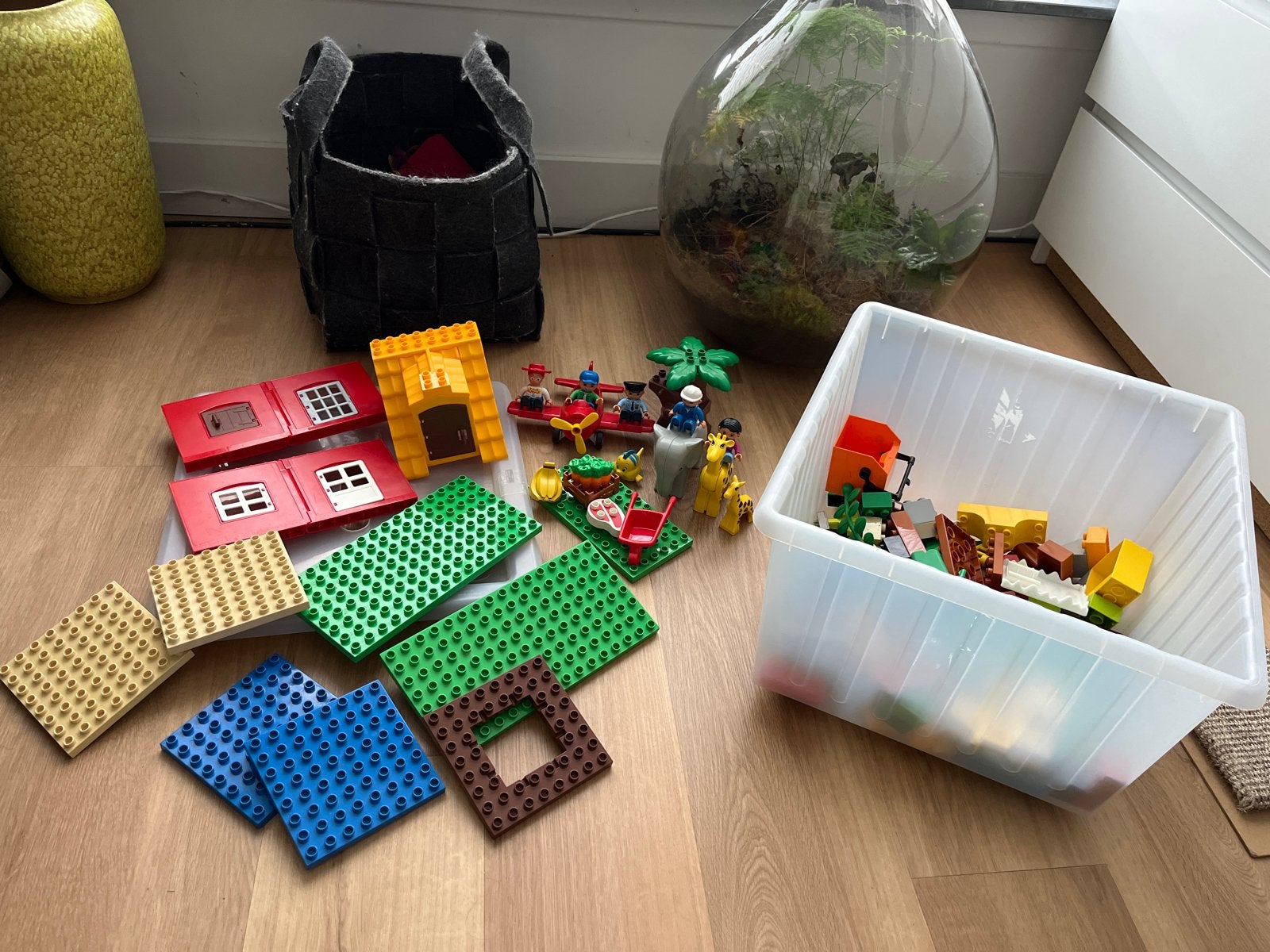 Grote Lego Duplo verzameling met poppetjes en dieren, Gebruikt, Overige thema's, Ophalen of Verzenden, Inclusief minifiguren