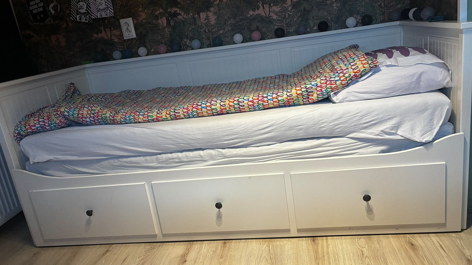 Ikea uitschuifbed, Ophalen, Zo goed als nieuw, Eenpersoons, 80 cm
