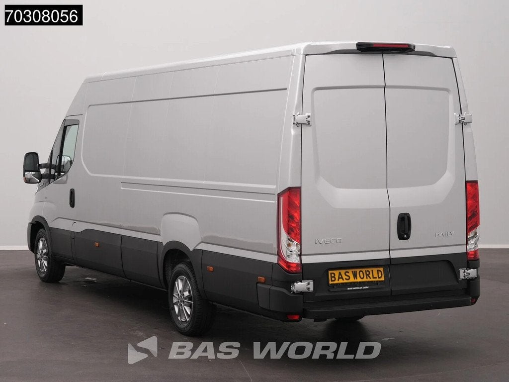 Iveco Daily 35S21 3.0L Automaat L3H2 210PK ACC LED Airco Cam, Auto's, Automaat, Stof, Euro 6, 4 cilinders