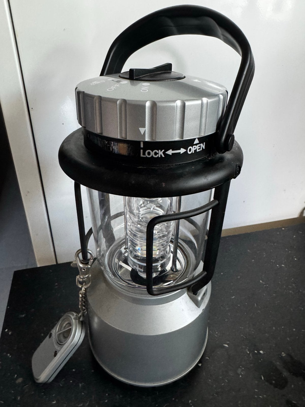 Campinglamp met afstandsbediening - Zo goed als nieuw, Caravans en Kamperen, Ophalen of Verzenden, Zo goed als nieuw