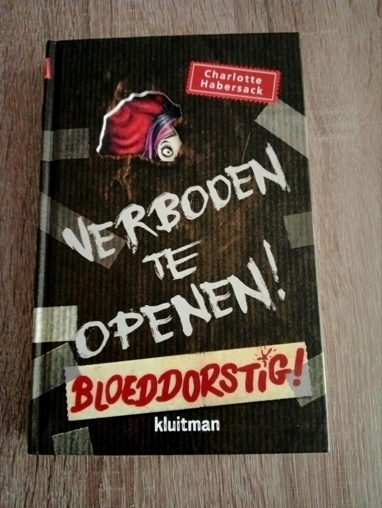 Charlotte Habersack - Bloeddorstig!, Fictie algemeen, Nieuw, Charlotte Habersack, Ophalen of Verzenden