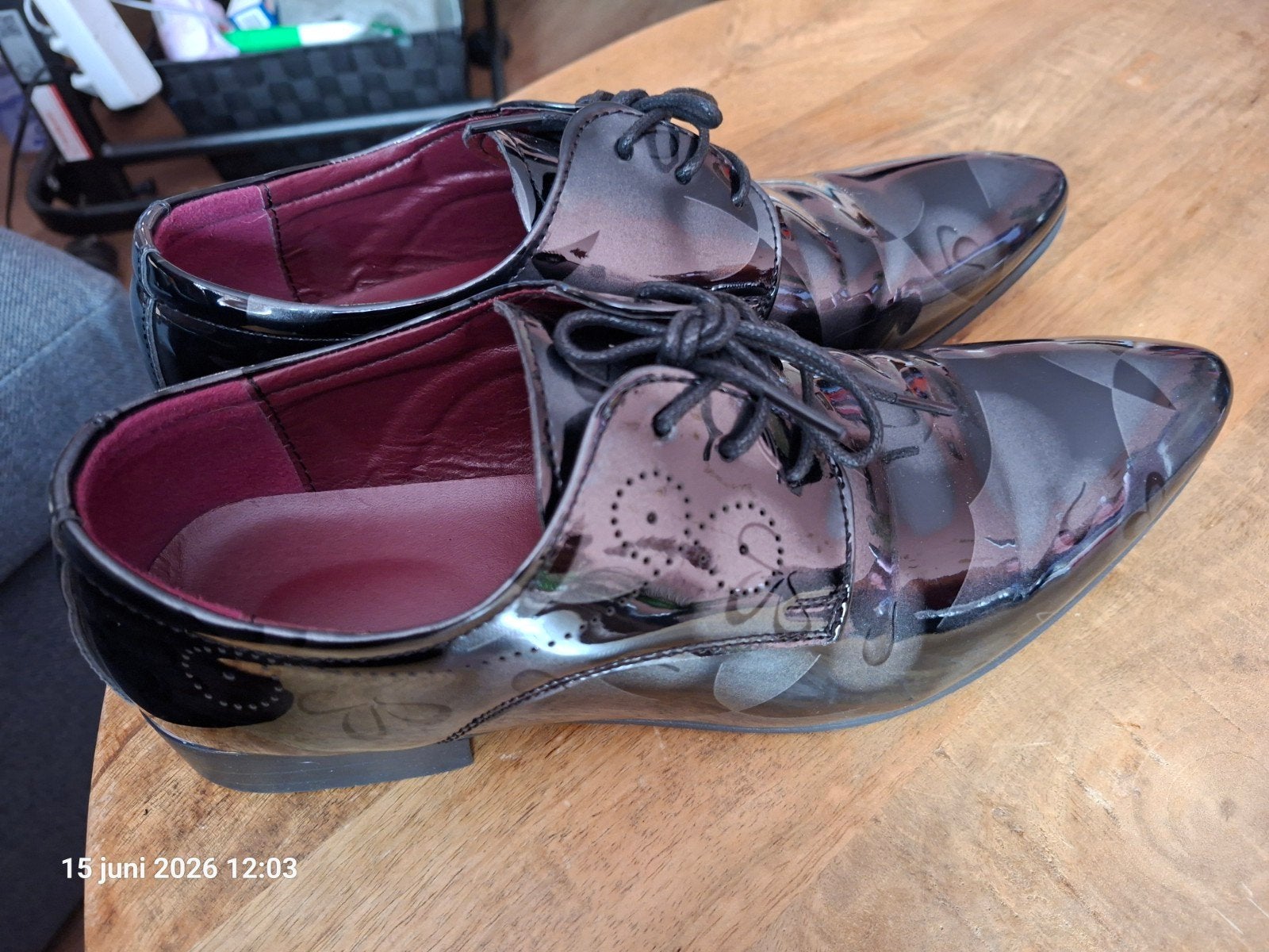 Nieuwe lakschoenen maat 41 - Slechts één dag gedragen, Ophalen of Verzenden, Zo goed als nieuw, Zwart, Veterschoenen