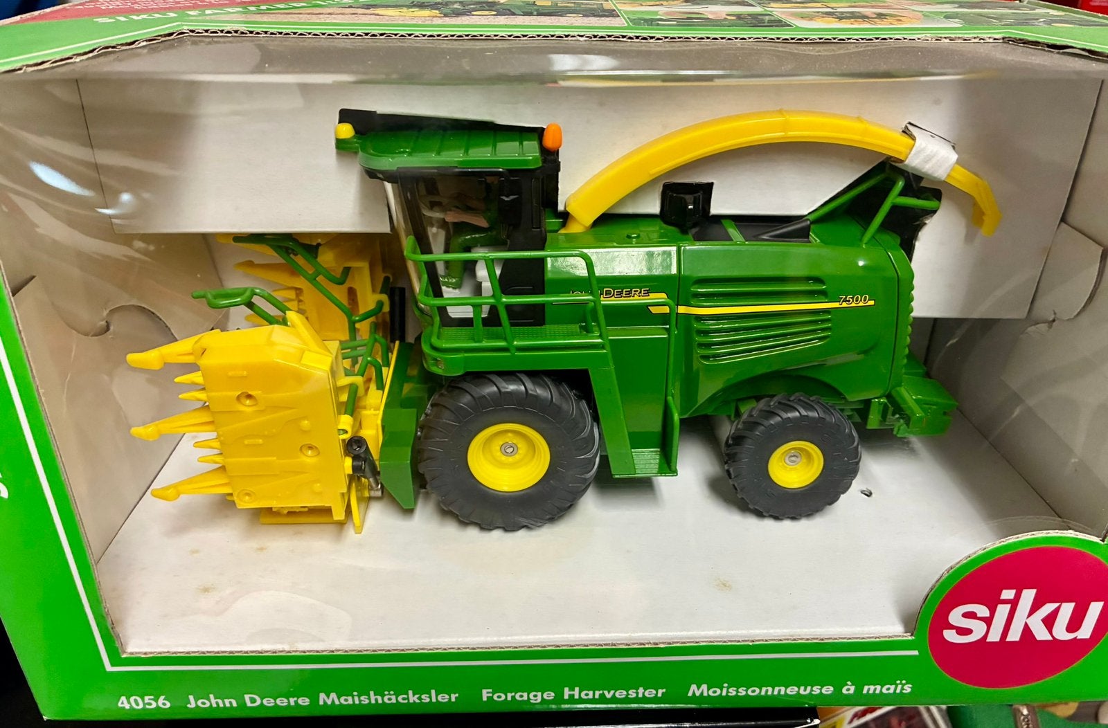 Siku John Deere 7500 hakselaar, Ophalen of Verzenden, Zo goed als nieuw, Tractor of Landbouw, SIKU