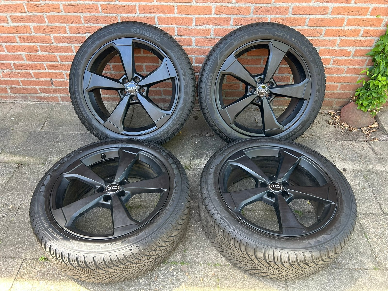 Originele Audi rotor Q5 SQ5 20 inch Kuhmo Allseason 2025, Ophalen, Audi, Gebruikt, 255 mm