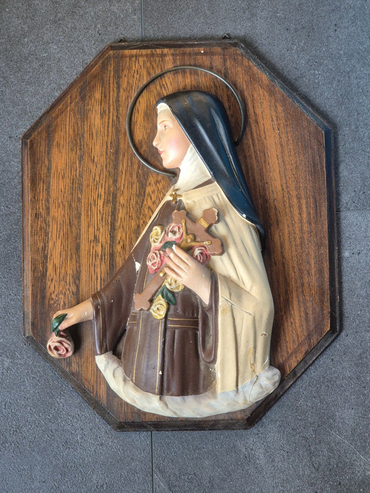 religieuze wandhanger met beeld, Antiek en Kunst, Ophalen of Verzenden