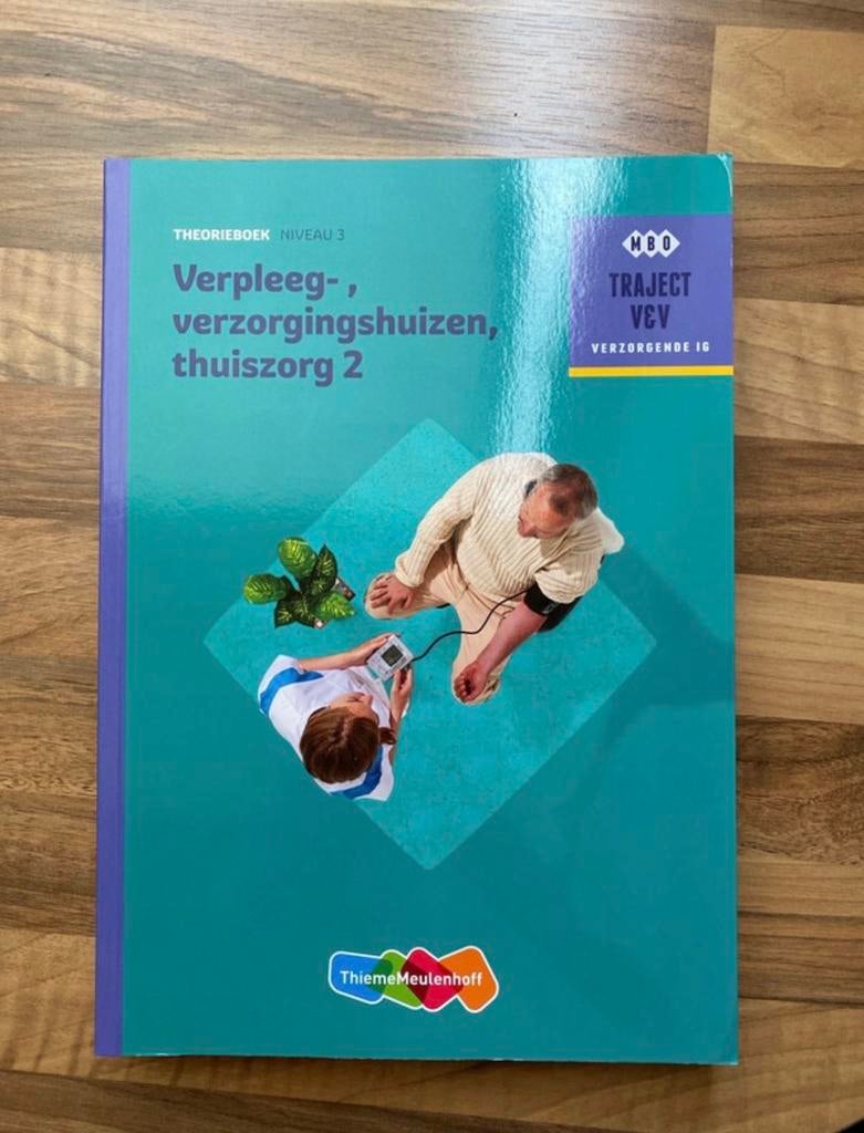 Boek Verpleeg, Verzorgingshuis en Thuiszorg Verzorgende IG/M, Ophalen of Verzenden, Gamma, Zo goed als nieuw, MBO