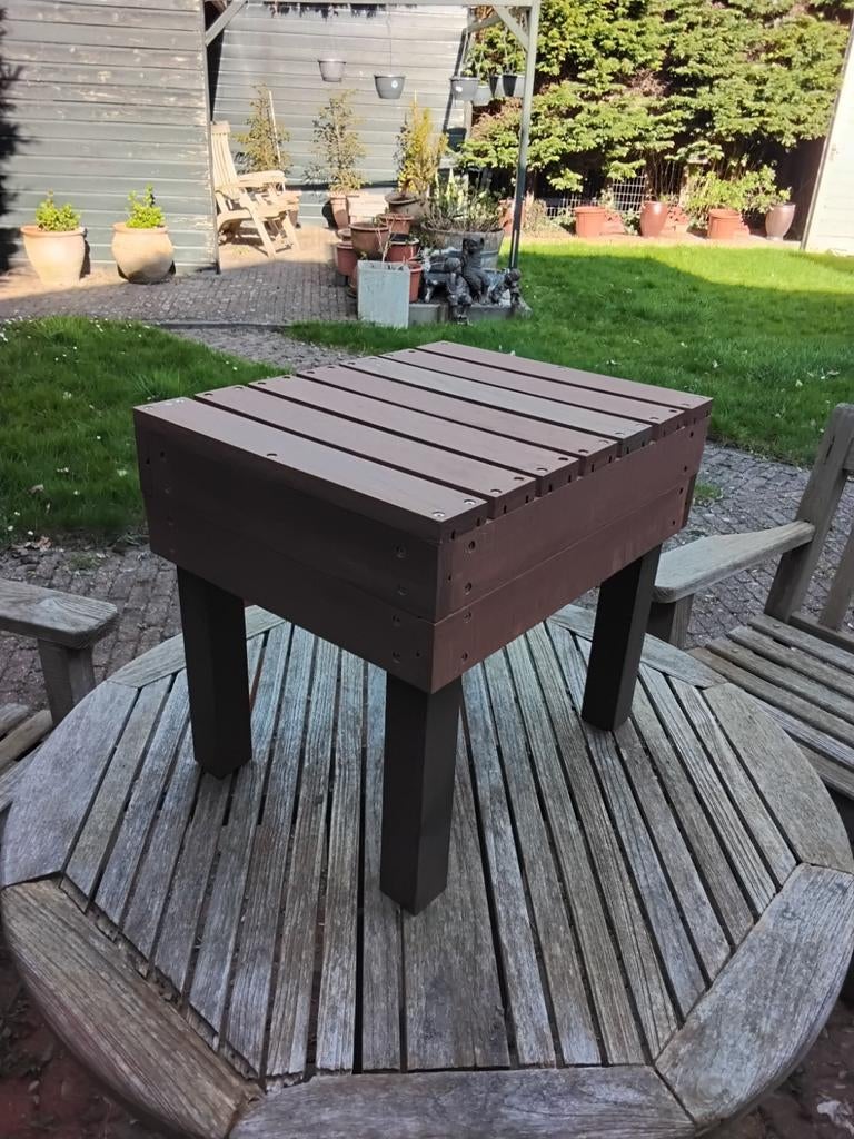 Hardhouten bijzettafeltjes., Tuin en Terras, Bloembakken en Plantenbakken, Ophalen, Hout