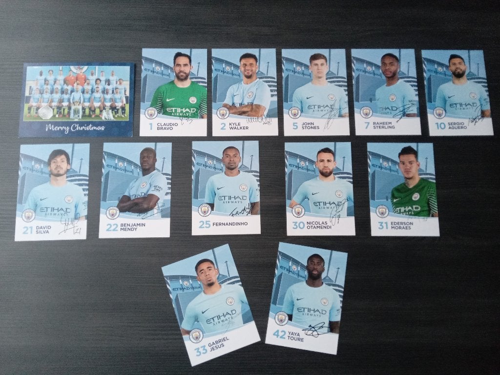 Gesigneerde set spelerskaarten van Manchester City, Ophalen of Verzenden, Nieuw, Buitenlandse clubs, Spelerskaart