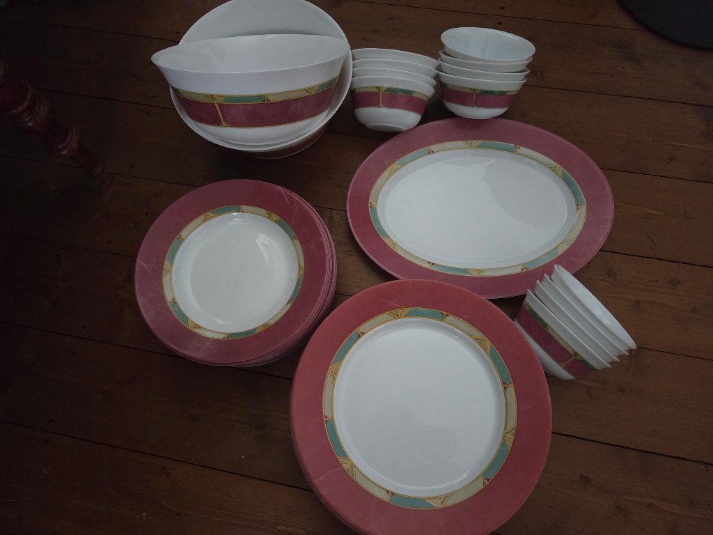 Vintage Arcopal Granada servies €50,-, Ophalen, Zo goed als nieuw