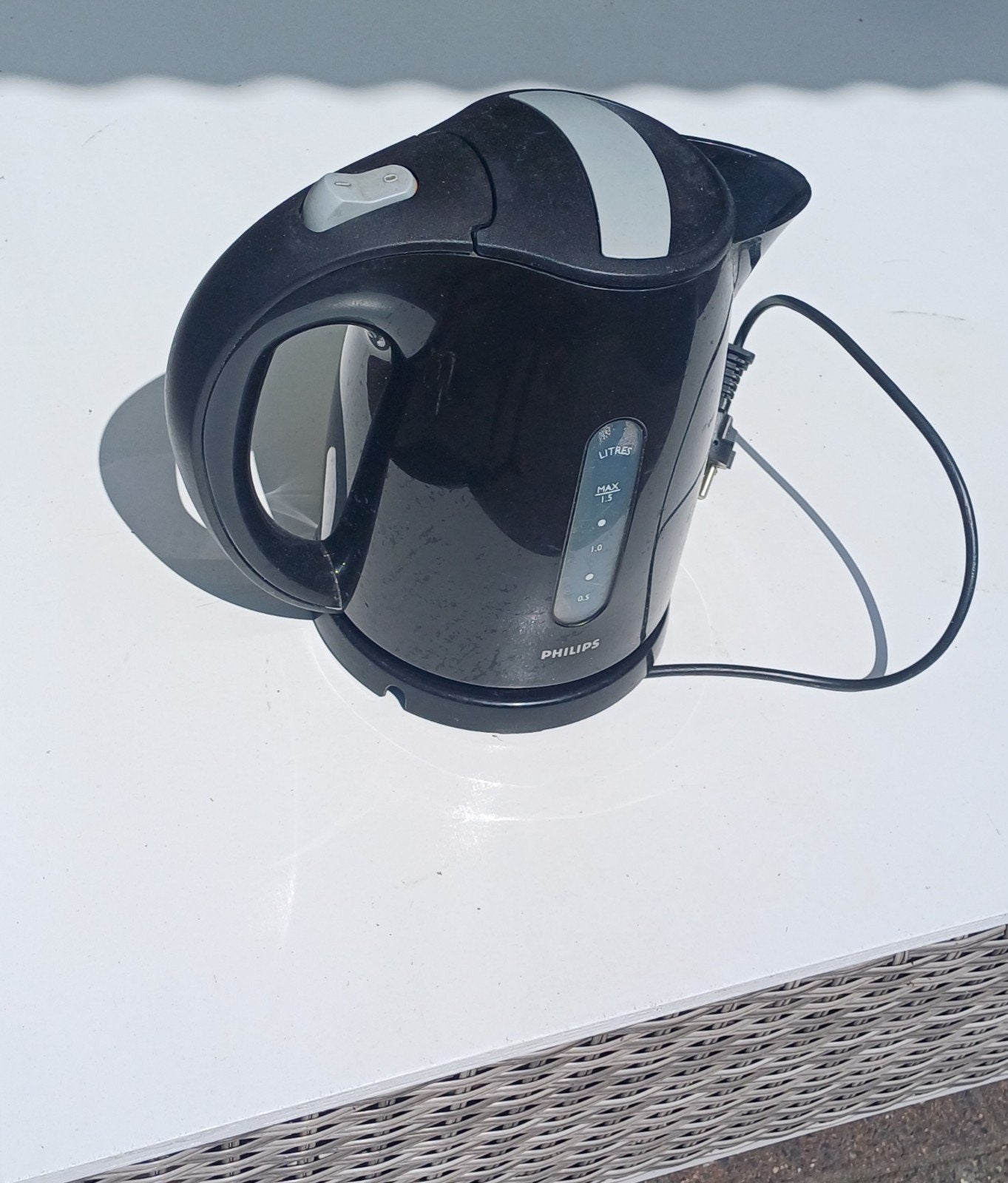Philips waterkoker - Zwart, 1.5 liter, 1 tot 2 liter, Ophalen, Gebruikt