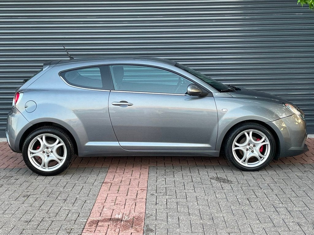 Alfa Romeo MiTo 1.4 T Distinctive Cruise | Pdc | Climate Con, Auto's, Alfa Romeo, Voorwielaandrijving, Euro 5, Gebruikt, Zwart