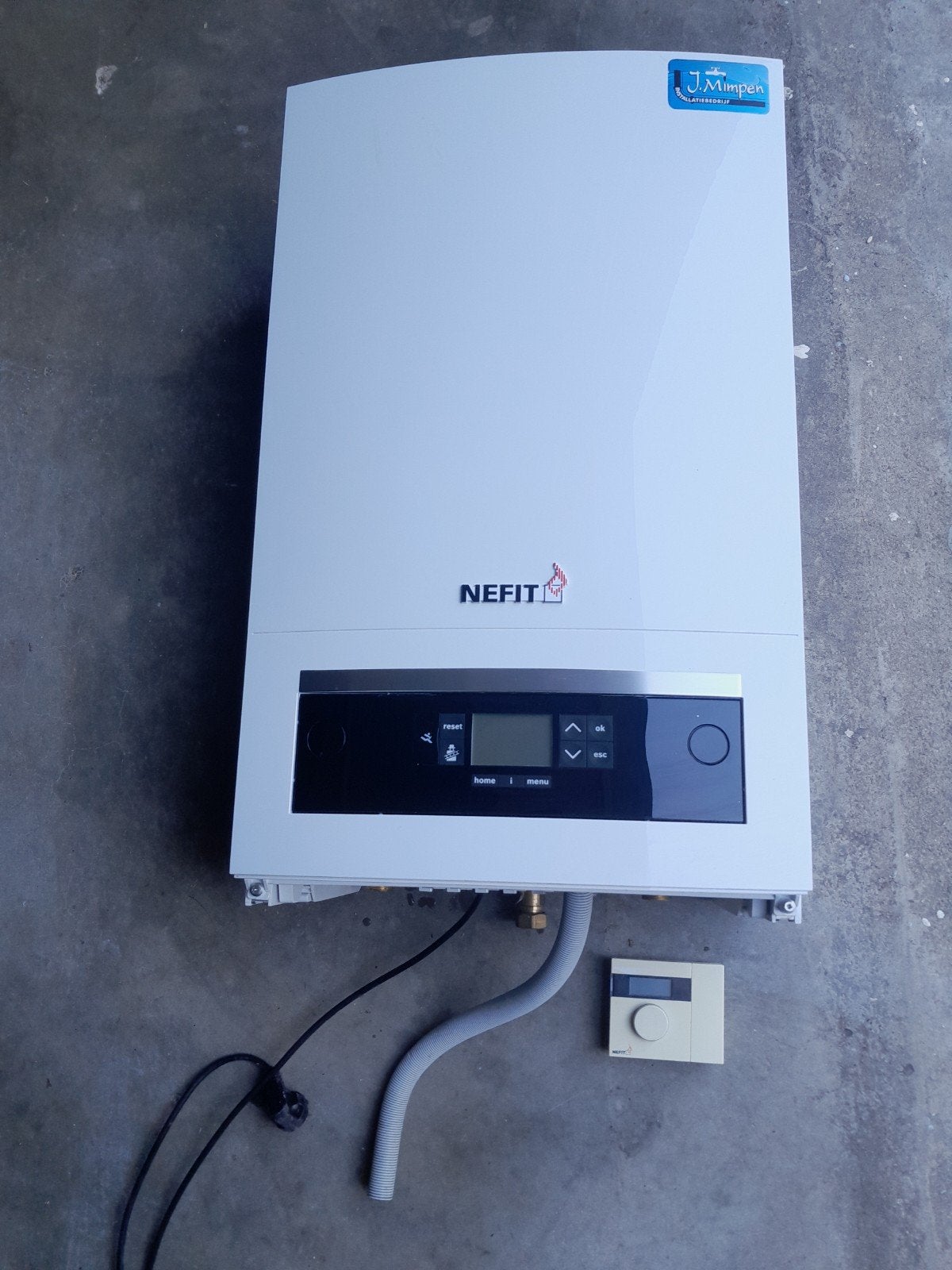 Nefit Bosch ketel met thermostaat, goed werkend, Doe-het-zelf en Verbouw, Verwarming en Radiatoren, Ophalen
