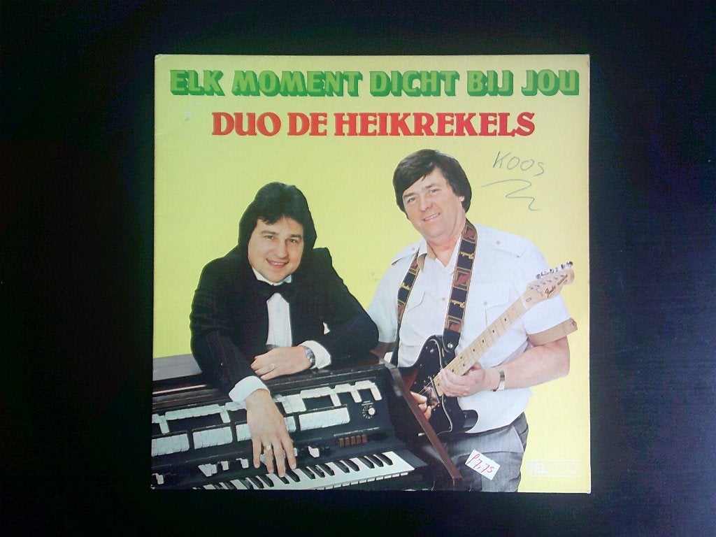 Foto 9 van volle platenkoffer met nederlandse lp,s