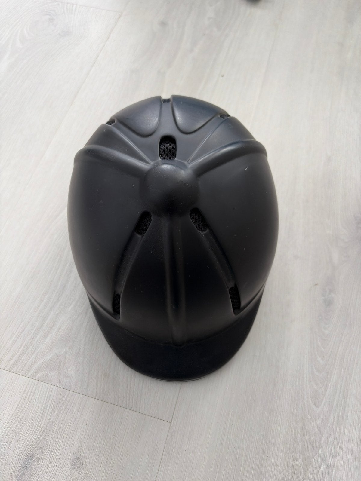 Maat S paardrij cap. Nauwelijks gebruikt., Ophalen, Gebruikt, Rijhelm/cap, Zwart
