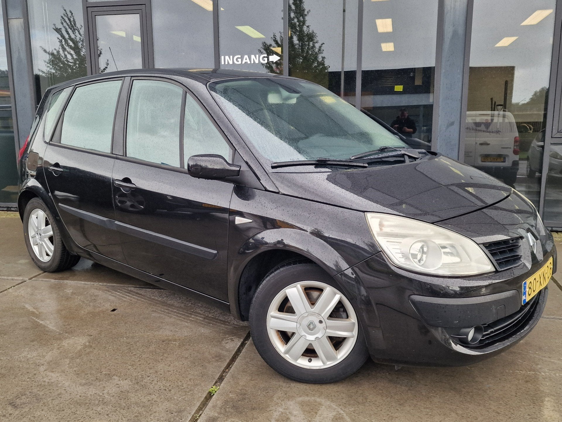 Renault Scénic 2.0-16V Business Line - Cruise - Pano - Clim, 1998 cc, Gebruikt, Zwart, 4 cilinders