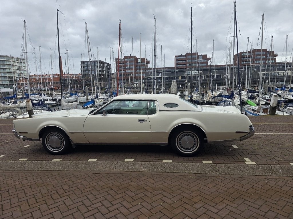 Lincoln Continental 7.5 Mark IV AUT 1972 Wit, Auto's, Automaat, 2430 kg, 8 cilinders, Continental
