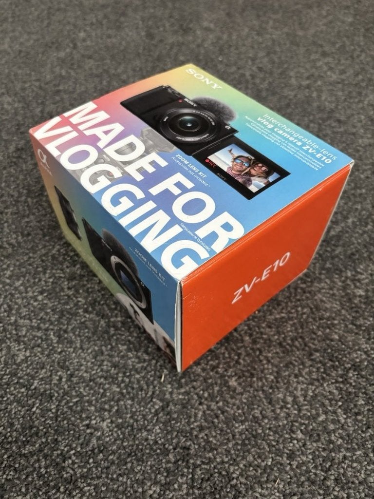 Foto 3 van Sony ZV-E10L 4K Camera + 16-50mm Lens Zwart