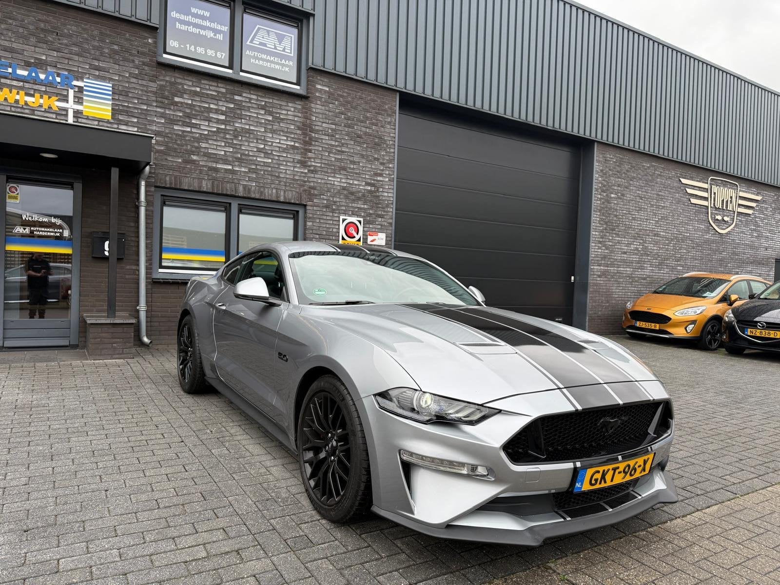 Ford Mustang Fastback 5.0 V8 GT | SLECHTS 19.997 KM | AUTOMA, Auto's, Gebruikt, 4 stoelen, Leder, Bedrijf