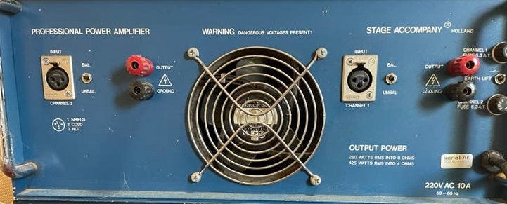 Stage Accompany SA 900 A Versterkers, Gebruikt, 120 watt of meer, Stereo, Ophalen