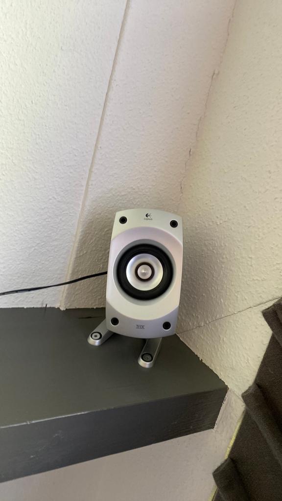 Een subwofer en 5 boxjes en kasje, Ophalen, Minder dan 60 watt, Front, Rear of Stereo speakers, Overige merken
