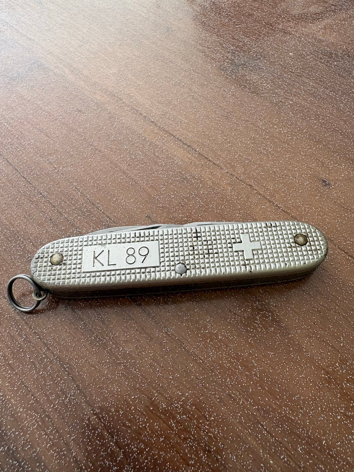 Vintage Victorinox Zwitsers Zakmes - KL 89, Ophalen of Verzenden, Landmacht, Nederland, Mes of Dolk