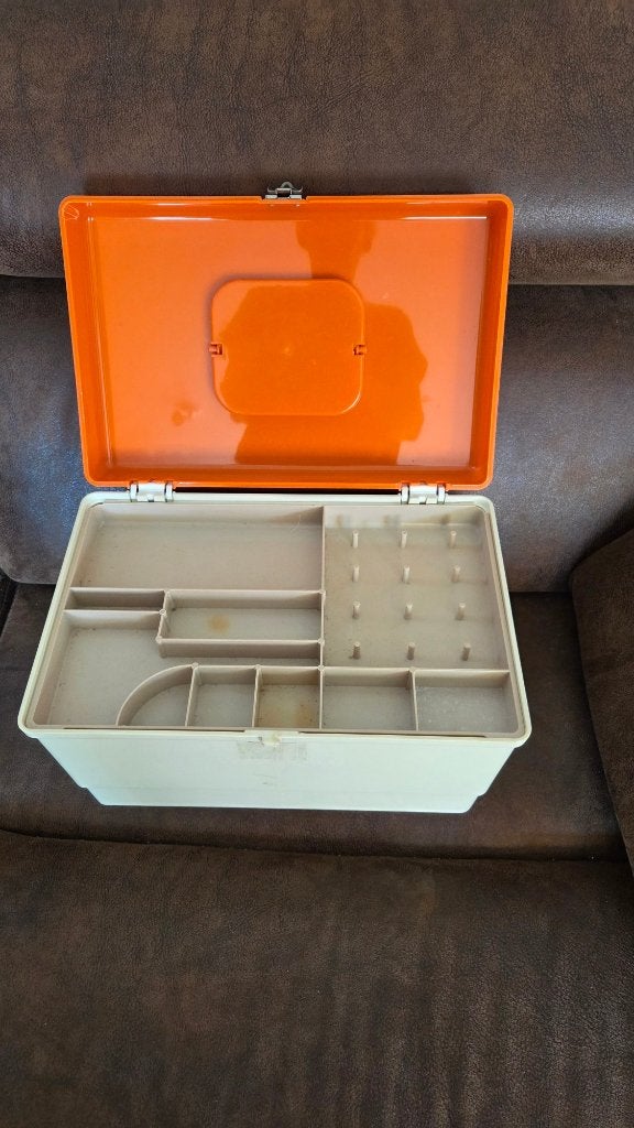 Vintage naaibox, Ophalen of Verzenden, Gebruikt, Overige typen