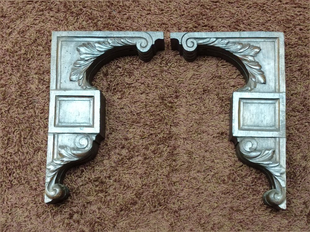 2 Antiek houten hoeksteunen, Huis en Inrichting, Woonaccessoires | Wandplanken en Boekenplanken, Ophalen of Verzenden, Gebruikt