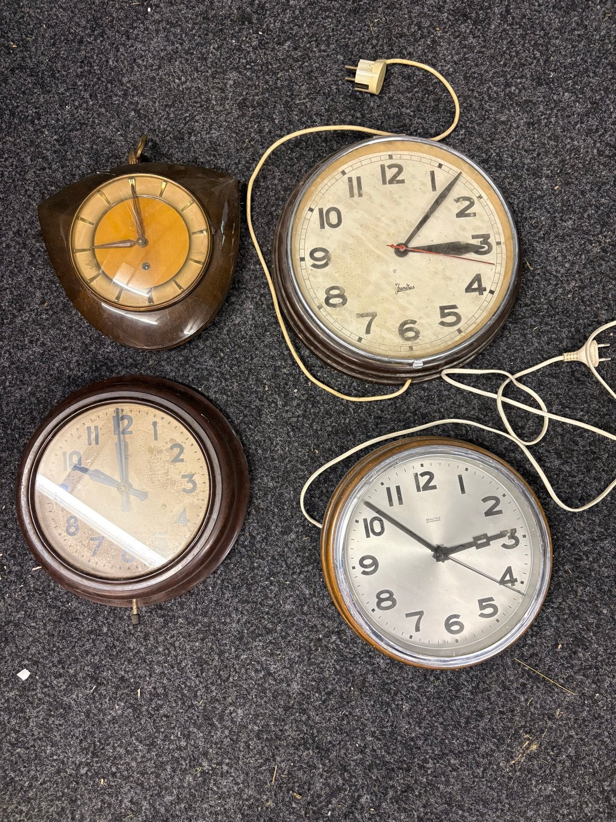 Set van 4 antieke klokken - Werking onbekend, Antiek en Kunst, Ophalen of Verzenden