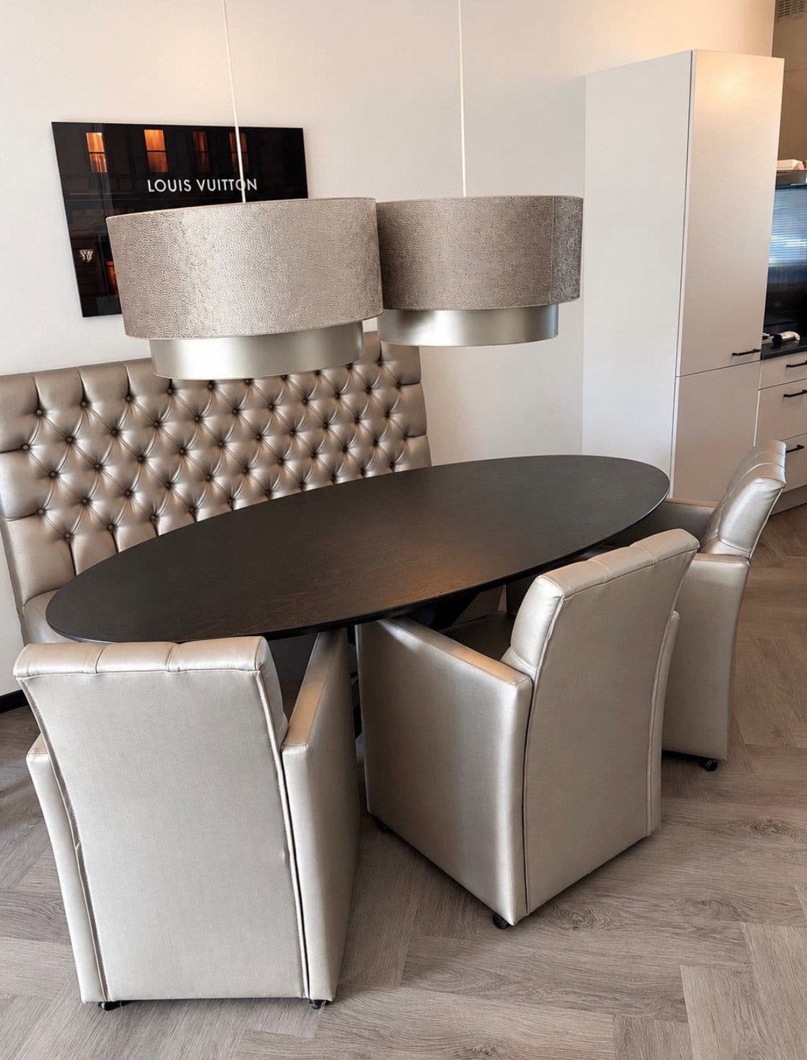 Mooie eetbank met 3 bijpassende stoelen, Ophalen, Gebruikt