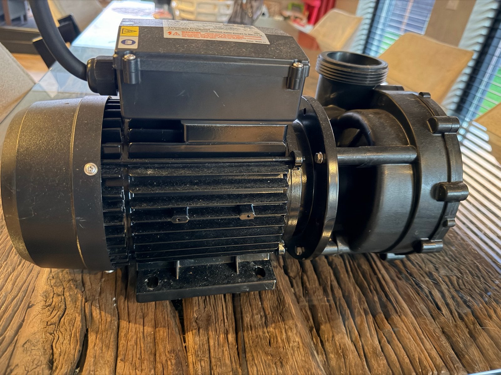 LX LP300 Hydromassage Badpomp - 2.2kW Elektromotor, Doe-het-zelf en Verbouw, Motoren, Ophalen of Verzenden, Zo goed als nieuw