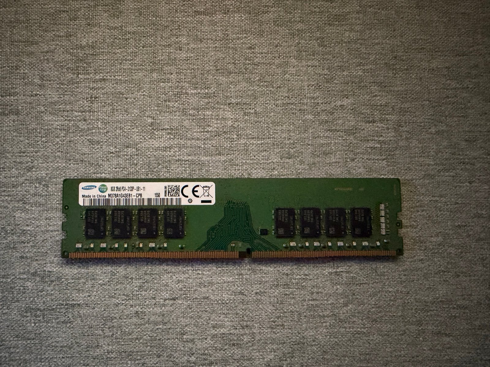 5 X Samsung DDR4 RAM 8GB PC4-2133P-RC0-11