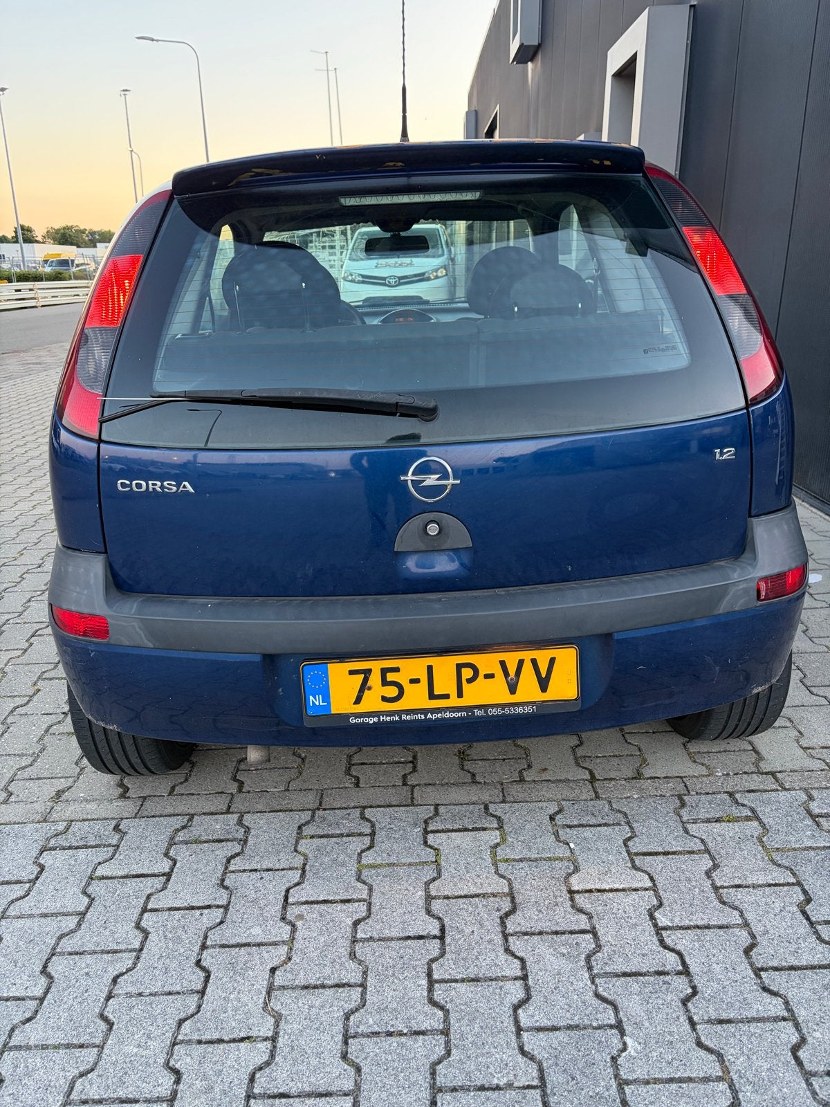 Opel Corsa 1.2 16V 3D Easytronic 2003 Blauw, 450 kg, 74 pk, 31 €/maand, Blauw