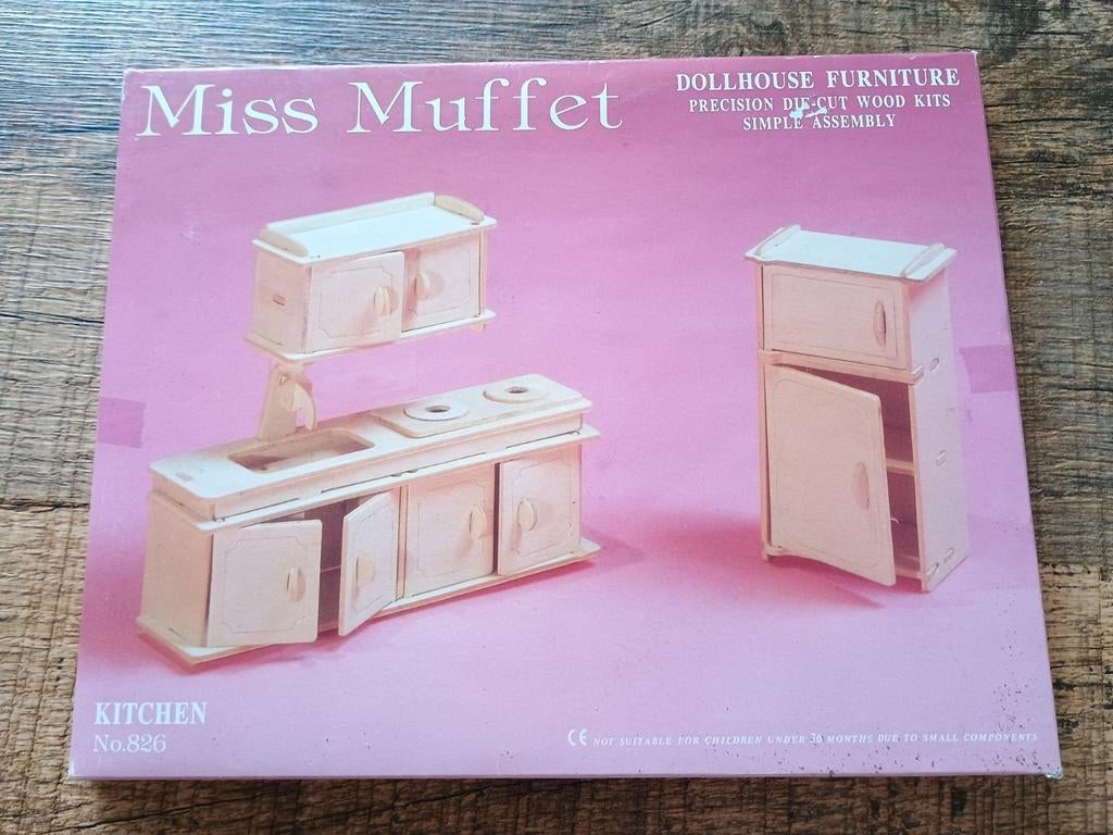 Miss Muffet - Houten poppenhuis bouwpakket - Keuken, Ophalen of Verzenden, Poppenhuis