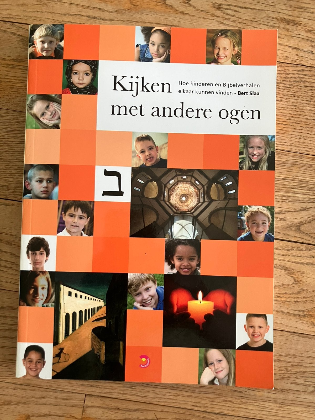 Bert Slaa - Kijken met andere ogen, Bert Slaa, Ophalen of Verzenden, Zo goed als nieuw, Nederlands