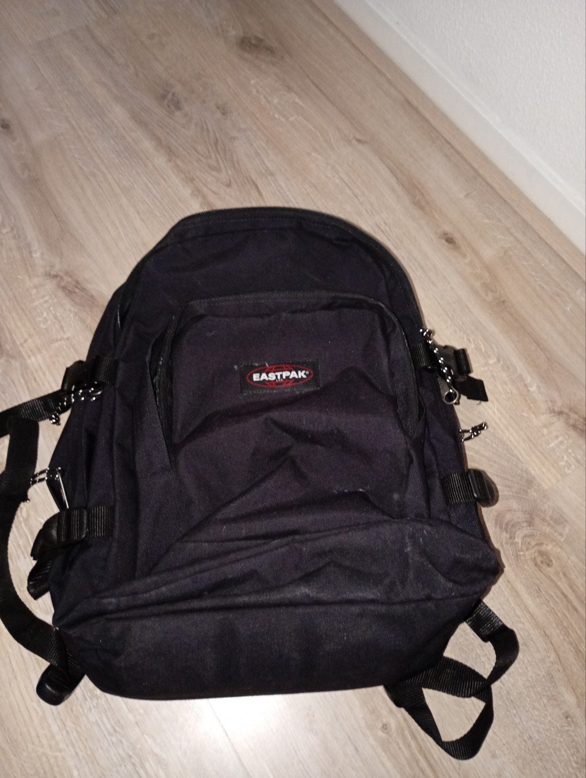 Eastpak rugzak zwart - Stevige en ruime schooltas, Ophalen of Verzenden, Zo goed als nieuw, Eastpak