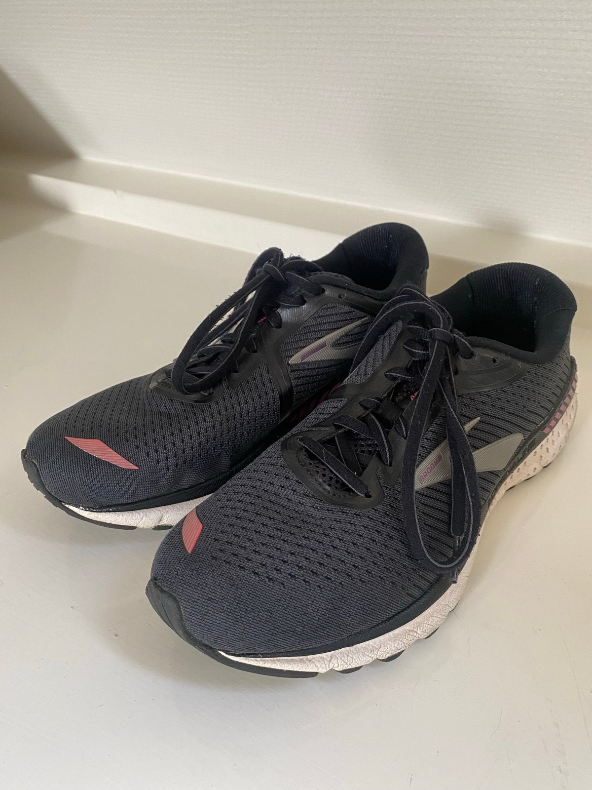 Brooks hardloopschoenen Adrenaline 20 GTS XX, Ophalen of Verzenden, Gedragen, Sportschoenen, Zwart