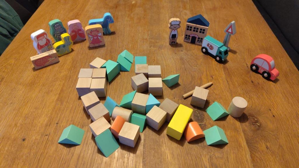 Set houten blokken, Kinderen en Baby's, Speelgoed | Houten speelgoed, Ophalen of Verzenden, Gebruikt