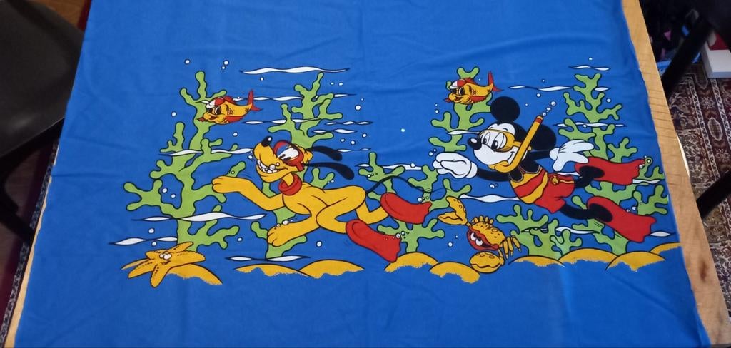 Stofpaneel Mickey Mouse en Pluto, Ophalen of Verzenden, Katoen, 30 tot 200 cm, 30 tot 120 cm