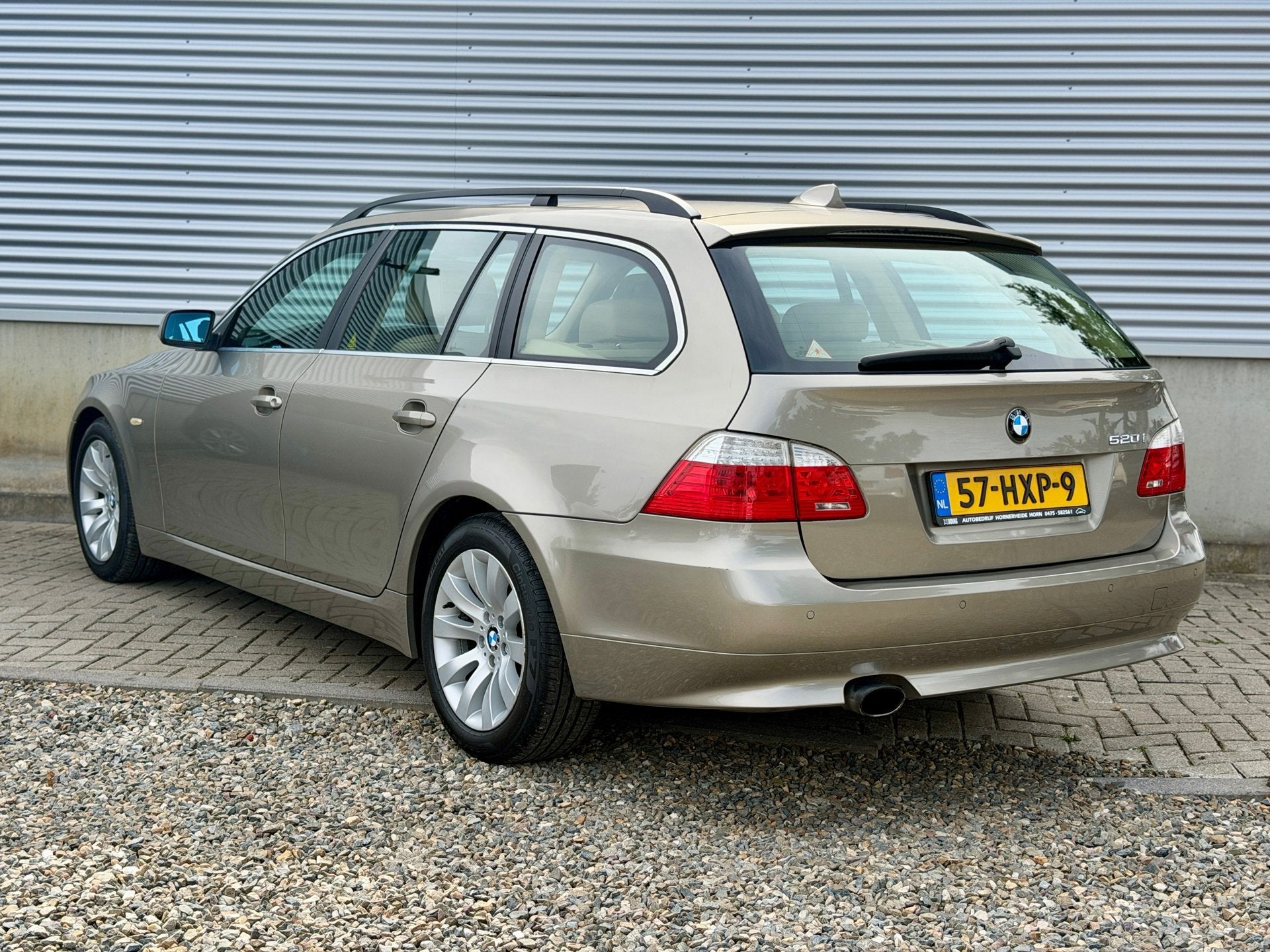 BMW 5-serie Touring 520i Business Line Edition I Automaat [, Automaat, Dealer onderhouden, Achterwielaandrijving, Beige