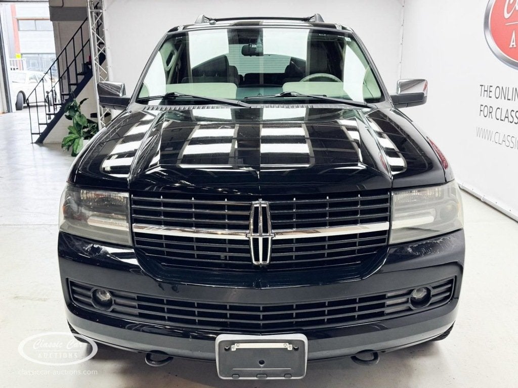 Lincoln NAVIGATOR V8 - ONLINE AUCTION, Auto's, Automaat, Gebruikt, Zwart, Bedrijf