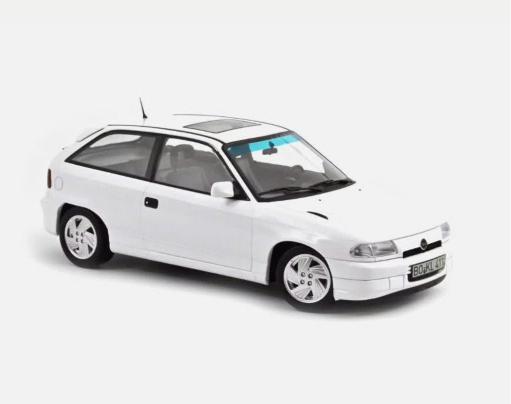 Opel Astra GSi 1991 WIT Casablanca 1/18 NOREV ref: 183673, Verzenden, Nieuw, Auto, Norev