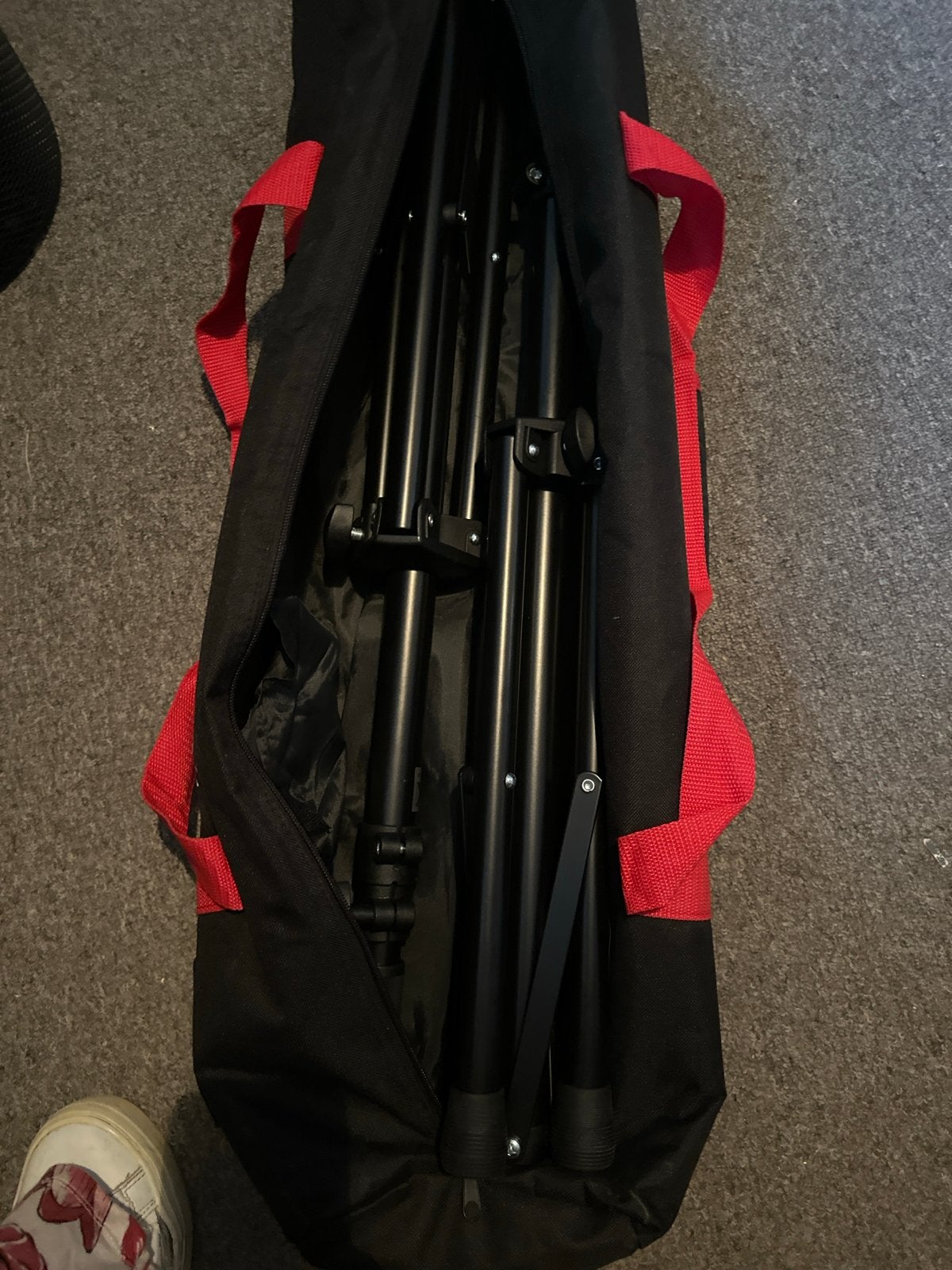 Foto 3 van HK Stereo Stand Add-on met twee statieven in tas
