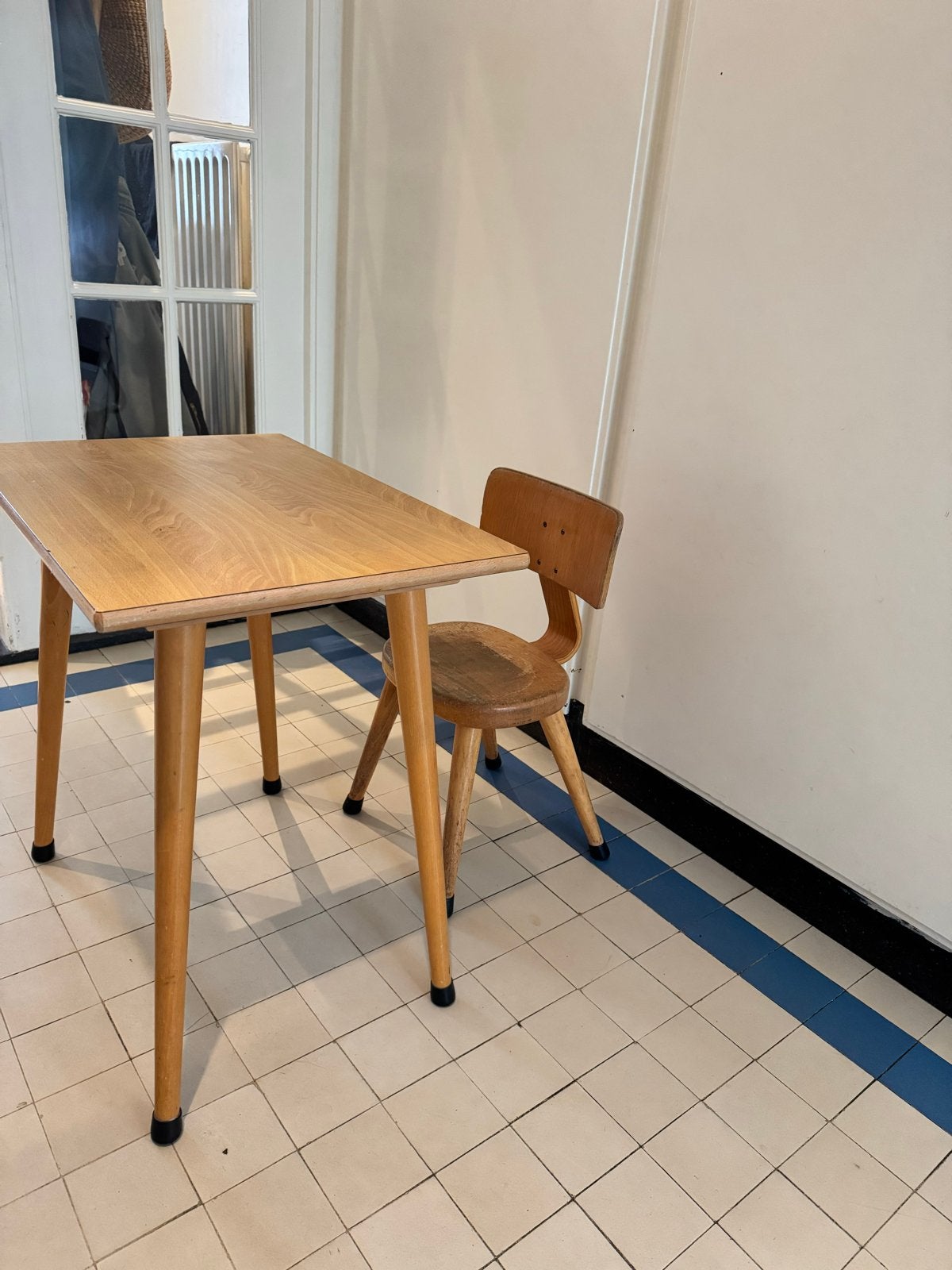 Retro houten kinderbureau met stoel, Ophalen, Gebruikt, Tafel(s) en Stoel(en)