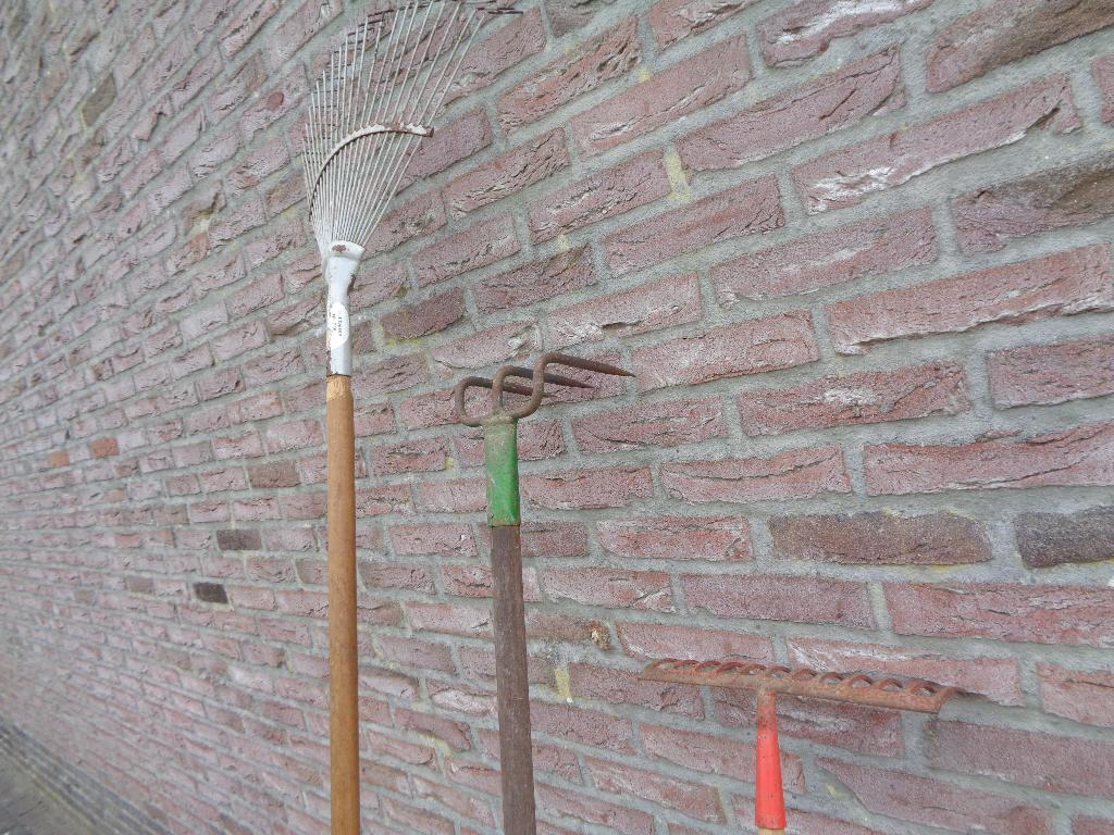 Tuin gereedschap., Tuin en Terras, Hand-tuingereedschap, Ophalen, Zo goed als nieuw